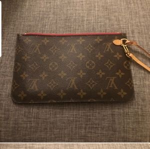 Louis Vuitton Neverfull Pouch/ Wristlet  Pivoine